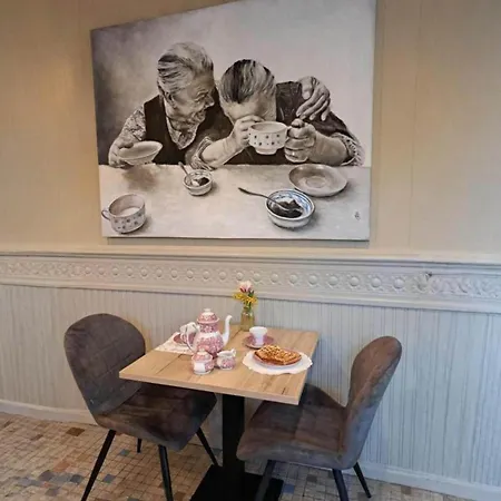 Apartment Au Coeur D'alle By Belvilla-double Alle