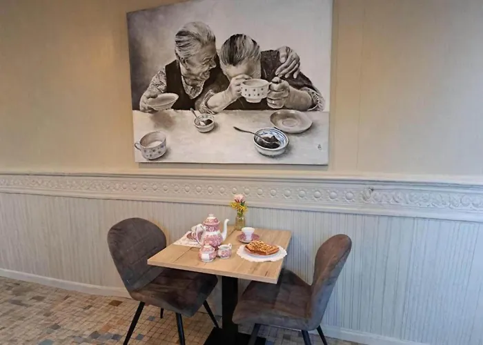 Apartment Au Coeur D'alle By Belvilla-double Alle